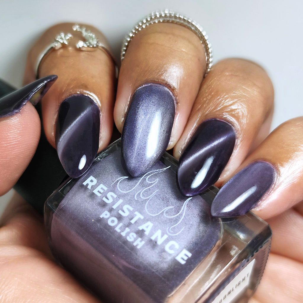 Eerie Moonlight (Magnetic)